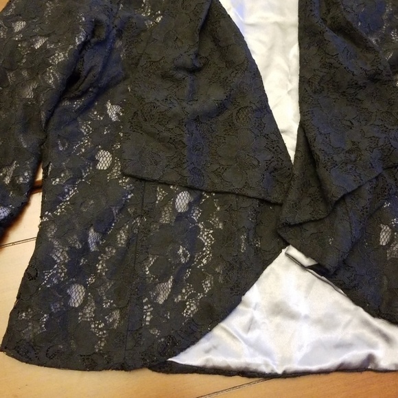 LACE JACKET 😎 - Picture 2 of 8